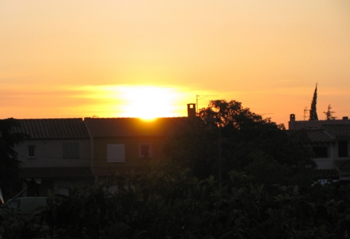  de mon balcon soleil levant 7:05:08.jpg